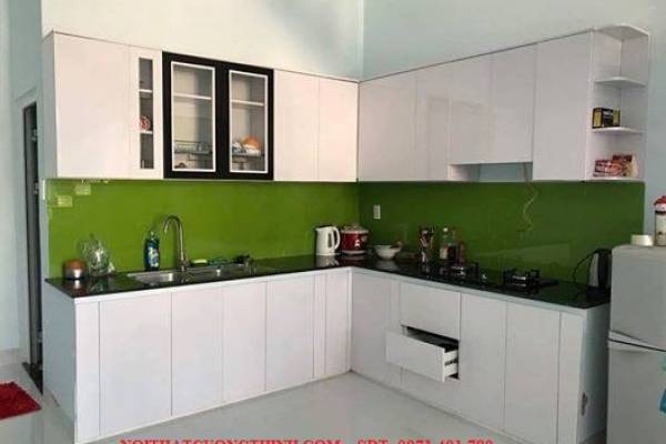 Mẫu tủ bếp M11